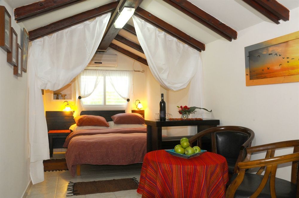 Arbel Guest House Shavit Family Екстериор снимка