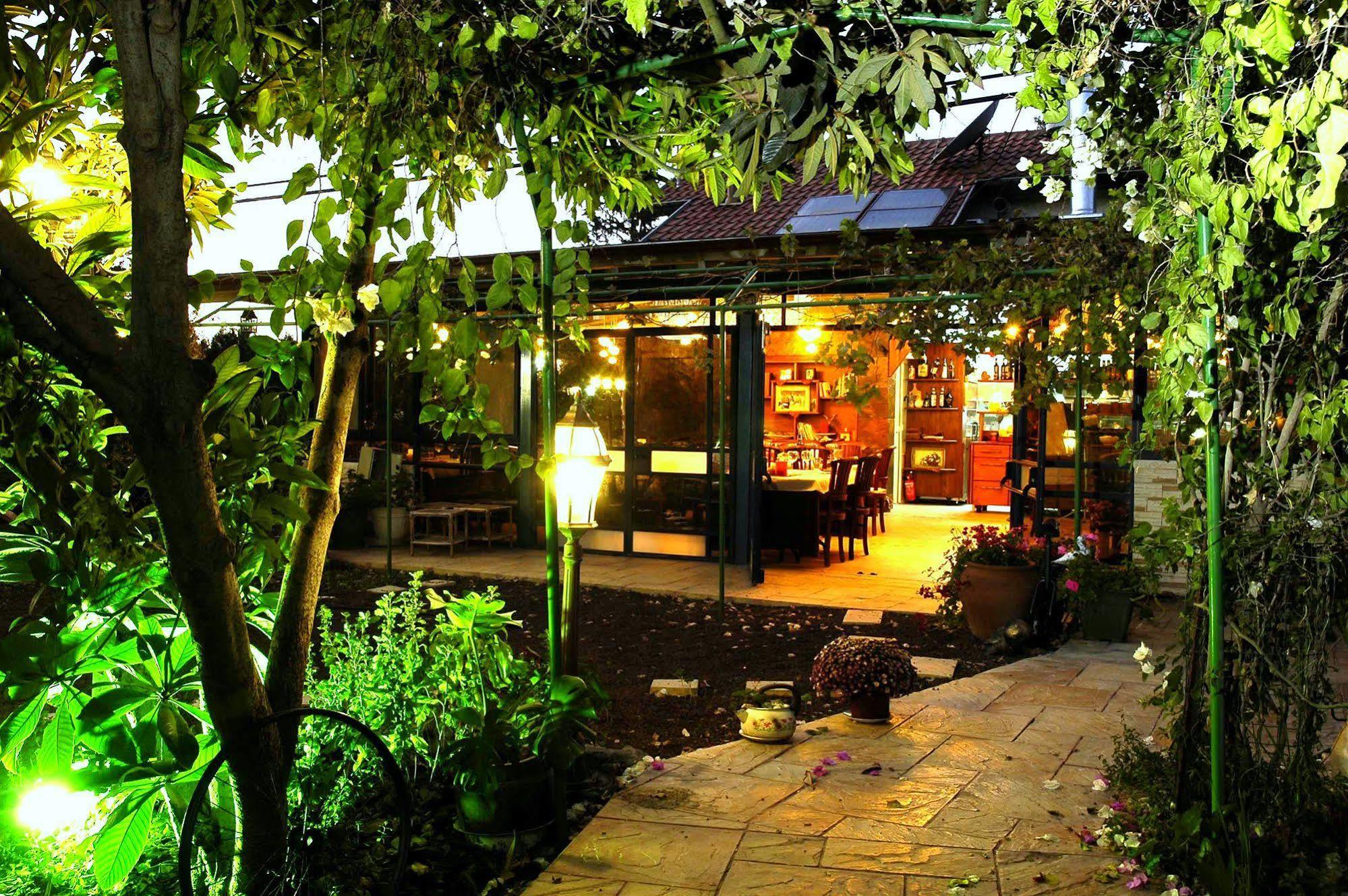 Arbel Guest House Shavit Family Екстериор снимка